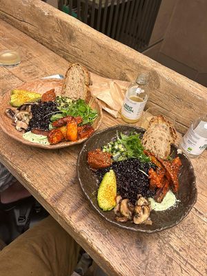 Yummy 😊  at Honest Greens - Plaça Catalunya in Barcelona