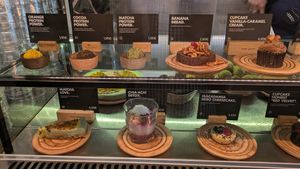 Cakes at Honest Greens - Plaça Catalunya in Barcelona