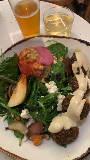 Salad with season hummus and falafels  at Honest Greens - Plaça Catalunya in Barcelona