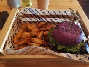 Flower burger at Flower Burger in Verona