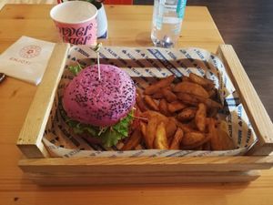 Cherry at Flower Burger in Verona