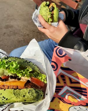 take away at Flower Burger in Verona