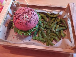  at Flower Burger in Verona