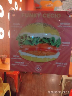  at Flower Burger in Verona