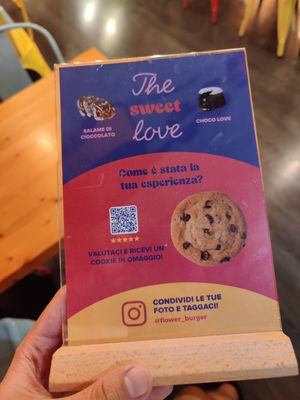  at Flower Burger in Verona