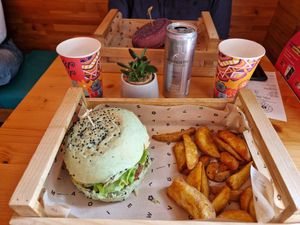  at Flower Burger in Verona