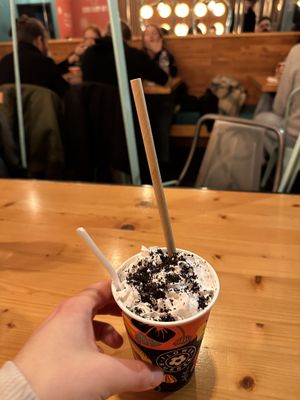   at Flower Burger in Verona