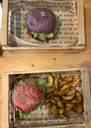 Flower Burger & Santa Burger with wedges #Veganuary at Flower Burger in Verona