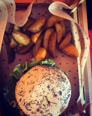 tofu burger  at Flower Burger in Verona