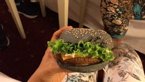 Delicious flower burger 💞 at Flower Burger in Verona