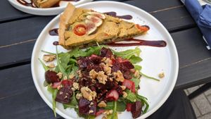 Vegan chickpea quiche at Fräulein Coffea in Bochum