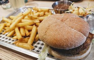 Tasty crunchy chips at VGN Boulevard in Stourbridge