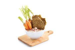 Homus de grão de bico com cenourinhas at Purana in Sao Paulo