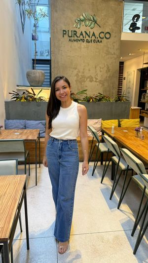 Local lindo para tirar fotos at Purana in Sao Paulo