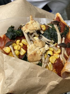 Pizza at ao in Kamakura