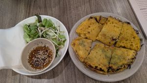Vietnamese pancake (not sweet) at Chay Corner in Da Nang