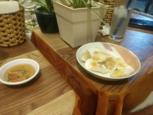 Fried dumplings at Chay Corner in Da Nang