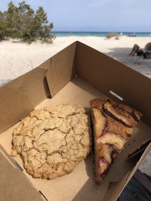 Baked goods on the beach 🏖   at Nymphea in Porto-vecchio