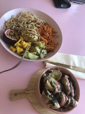 Lucky Bowl and pink patata   at Nymphea in Porto-vecchio