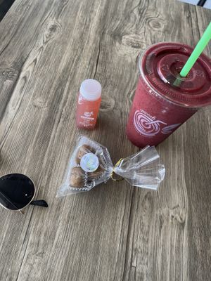   at Smoosh in Pembroke