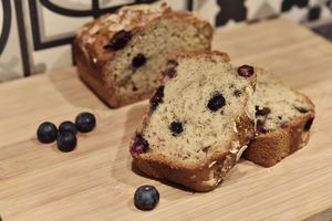 Vegan banana bread at MoMa in Mons