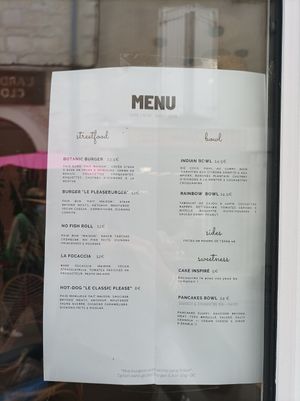 Menu at Gurou Street Food in La Rochelle