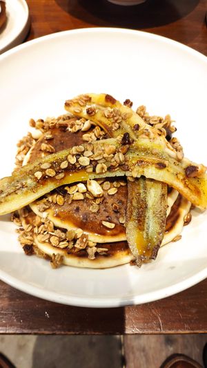 Pancakes sucrés avec les bananes at Gurou Street Food in La Rochelle