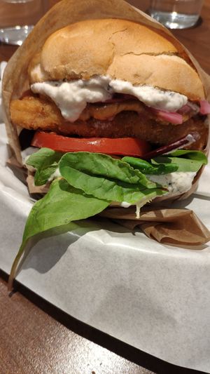 No-Fish burger at Gurou Street Food in La Rochelle