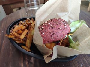 Sweet potato burger at Gurou Street Food in La Rochelle