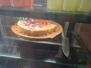 Cheese cake at Gurou Street Food in La Rochelle