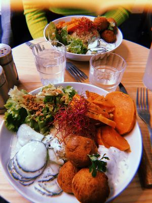 Great lunch  at Gurou Street Food in La Rochelle