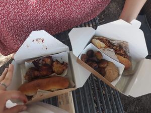 Hot dogs, plantains and wings at Gurou Street Food in La Rochelle
