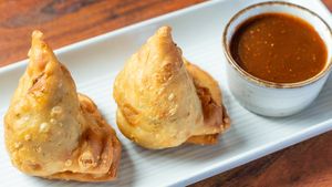 Vegetable Samosa at Curry Leaf in Onehunga