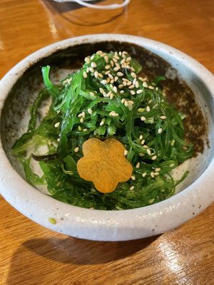 Seaweed salad at Tane Vegan Izakaya in Honolulu