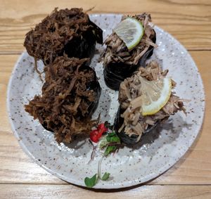 Gobo Nigiri (left) and Enoki Nigiri (right) at Tane Vegan Izakaya in Honolulu