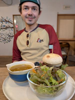 Burger combo at Hinemospan  in Hirakata