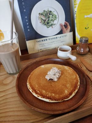 パンケーキとアイスソイチャイ at Hinemospan  in Hirakata