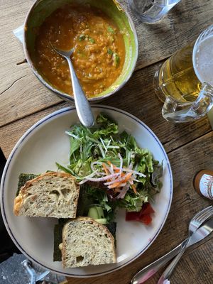 Vegetarian chili and cucumber sandwich   at Suke6 Diner in Tokyo