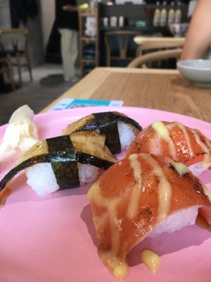 Salmon possibly eel sushi at Maruyama 丸山精进料理 in Shanghai