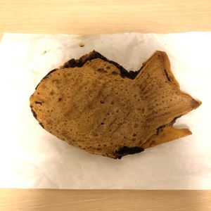 Delicious Taiyaki at Taiyaki Hiiragi in Tokyo