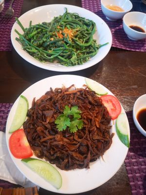 Mushroom and Greens at Bong Sung Vegetarian Food - District 3 in Ho Chi Minh City