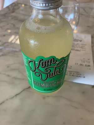 Green kombucha  at Healthy Be Good in Gran Canaria