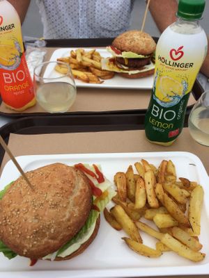 Beyond burger at Healthy Be Good in Gran Canaria
