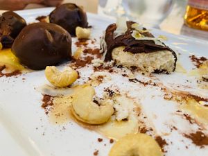 Dessert at Healthy Be Good in Gran Canaria