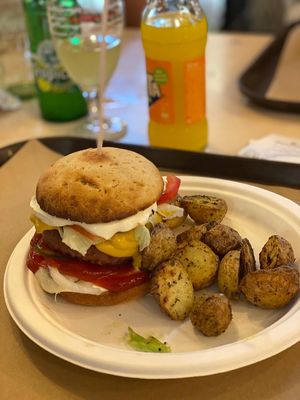 Beyond Burger - love it   at Healthy Be Good in Gran Canaria