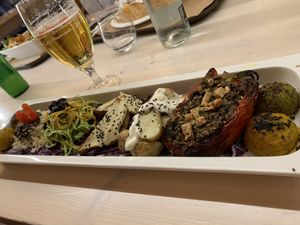 Check out mixed platter. 👍🏾 at Healthy Be Good in Gran Canaria