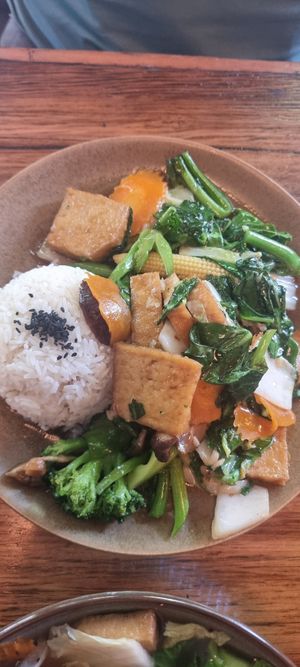 Tofu & sturdy fried veg at Straight Outta Saigon in Melbourne