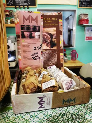  at Izzy's Market Vegetarian Boutique in Vila Do Bispo