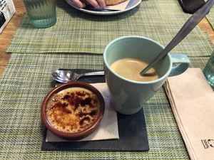 Americano and creme brulee  at Izzy's Market Vegetarian Boutique in Vila Do Bispo