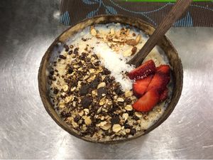 Oatmeal  at Izzy's Market Vegetarian Boutique in Vila Do Bispo